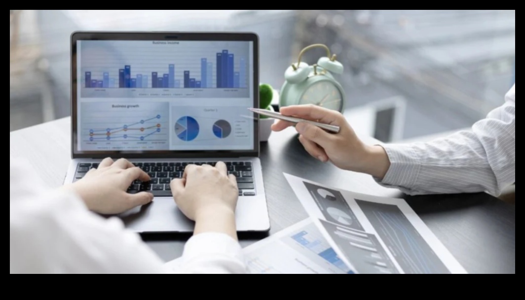 פענוח תובנות ניווט בעולם הניתוח העסקי 2 פענוח תובנות: ניווט בעולם הניתוח העסקי