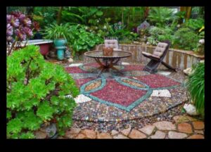 Epic Outdoor Elegance: עיצוב גן מגמתי